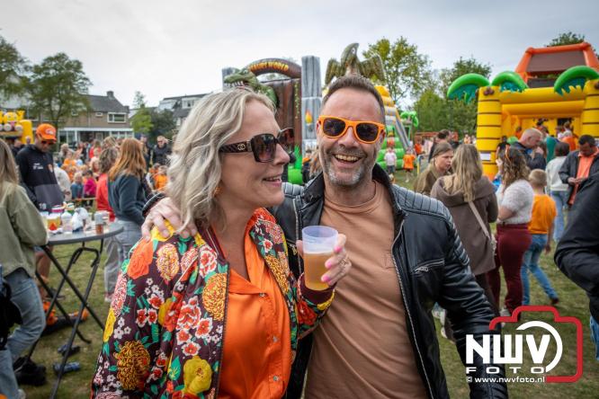 ’t Harde kleurt oranje, gezelligheid op z’n best tijdens Koningsdag 2026! - &copy; NWVFoto.nl